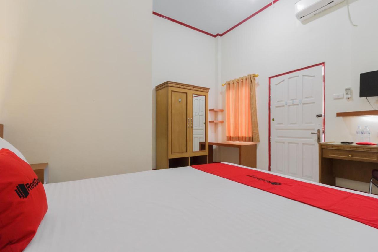 Koolkost Syariah Near Ayani Mega Mall Pontianak Extérieur photo