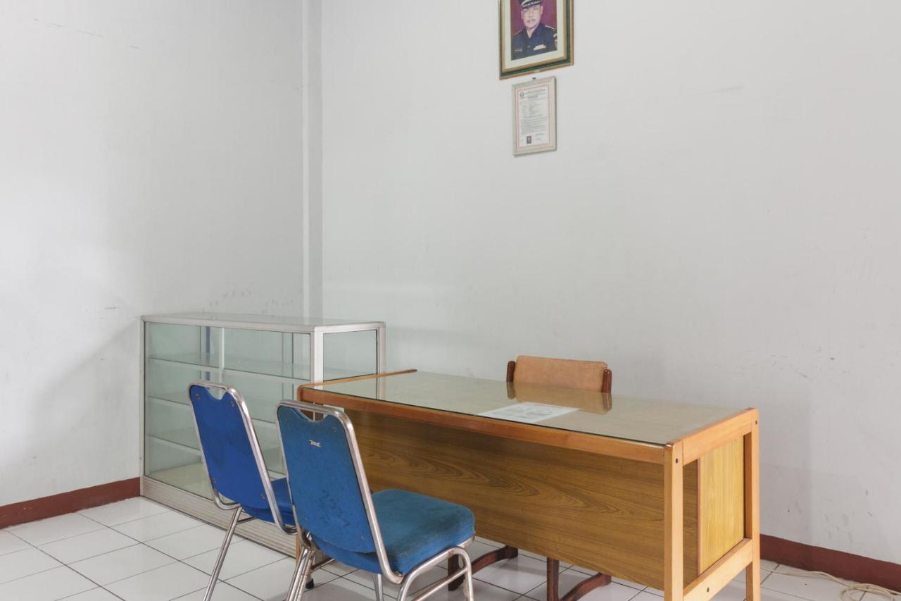 Koolkost Syariah Near Ayani Mega Mall Pontianak Extérieur photo